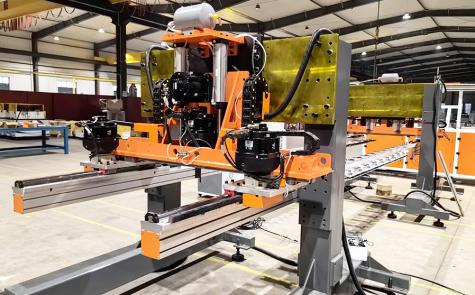 小型三次元机械手