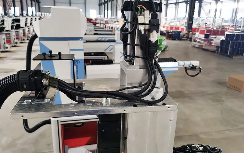 冲床机械手和关节机器人等自动化设备上面为什么要使用减速机？